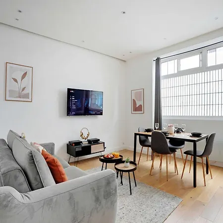 In Bastille With 1 公寓 *